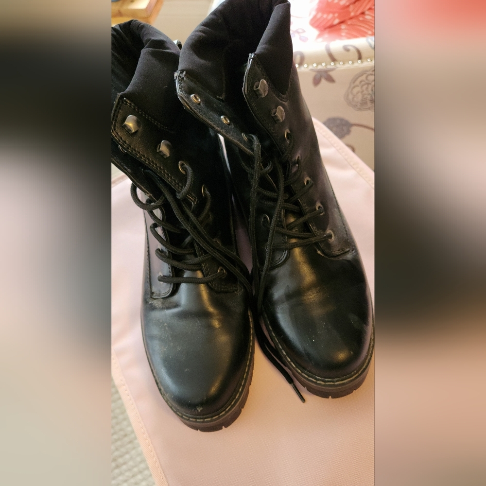 Black Women's Combat Boots
